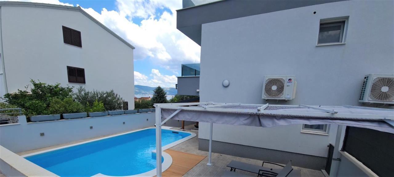 Villa Freya - Vacation House سلاتين المظهر الخارجي الصورة