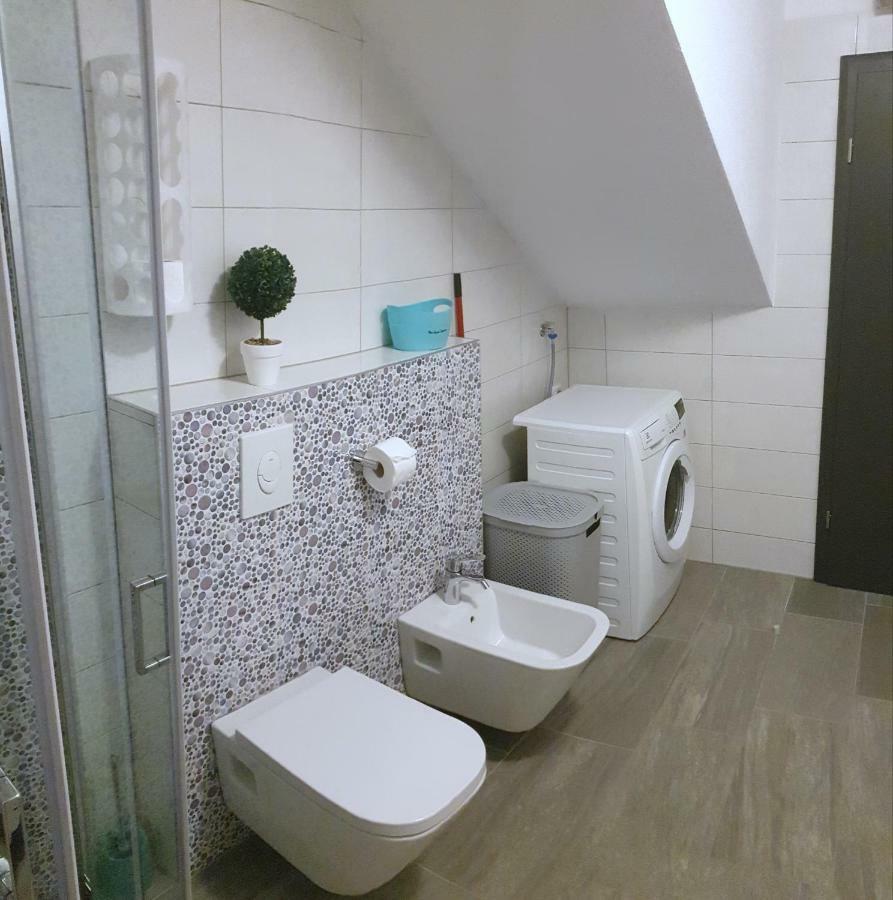 Villa Freya - Vacation House سلاتين المظهر الخارجي الصورة